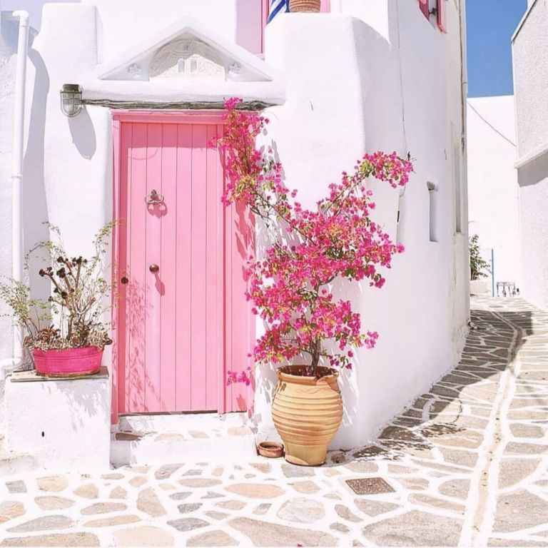 12 Empowering Solo Travel Destinations for Women